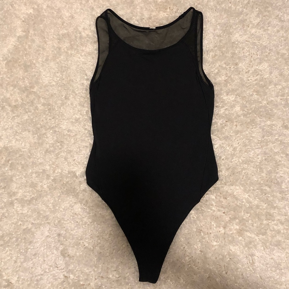 Lululemon Bodysuit size 6